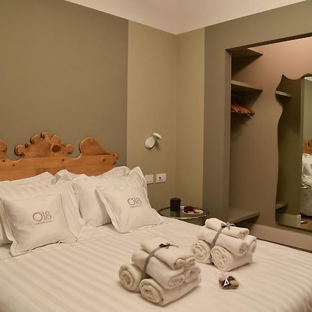 B&B Oberdan 18 เวโรนา ภายนอก รูปภาพ